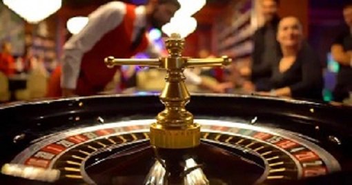 phmoba apk platform hero banner showing sports and casino games in Philippines
